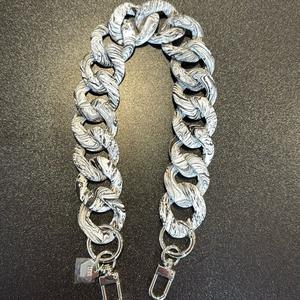 LGS Marbled Matte Bag Chains - 18”