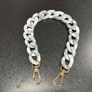 LGS Acrylic Zipette Bag Chains 14.56"